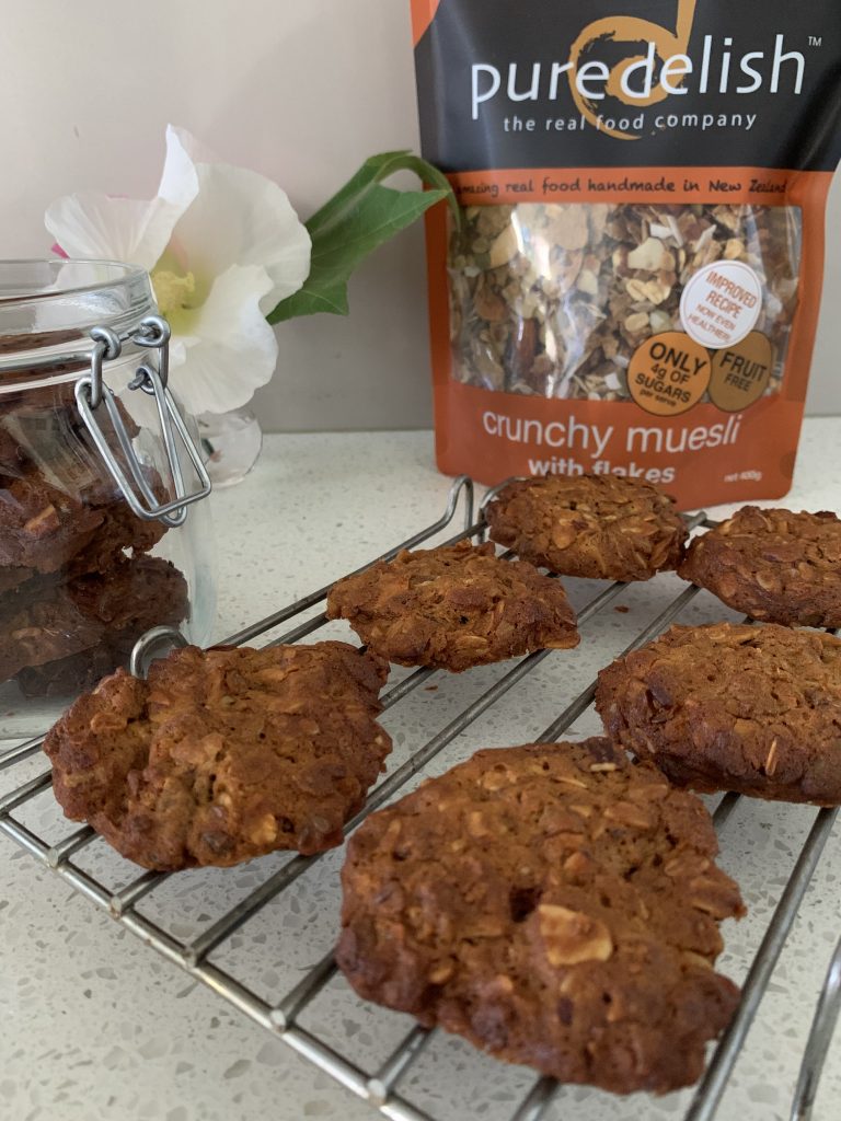crunchy muesli with flakes ANZAC biscuits