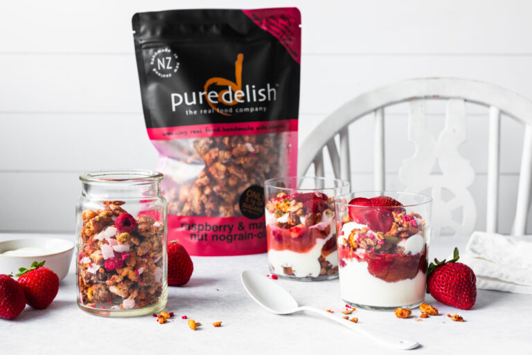 raspberry & maple nut nograin-ola breakfast parfait